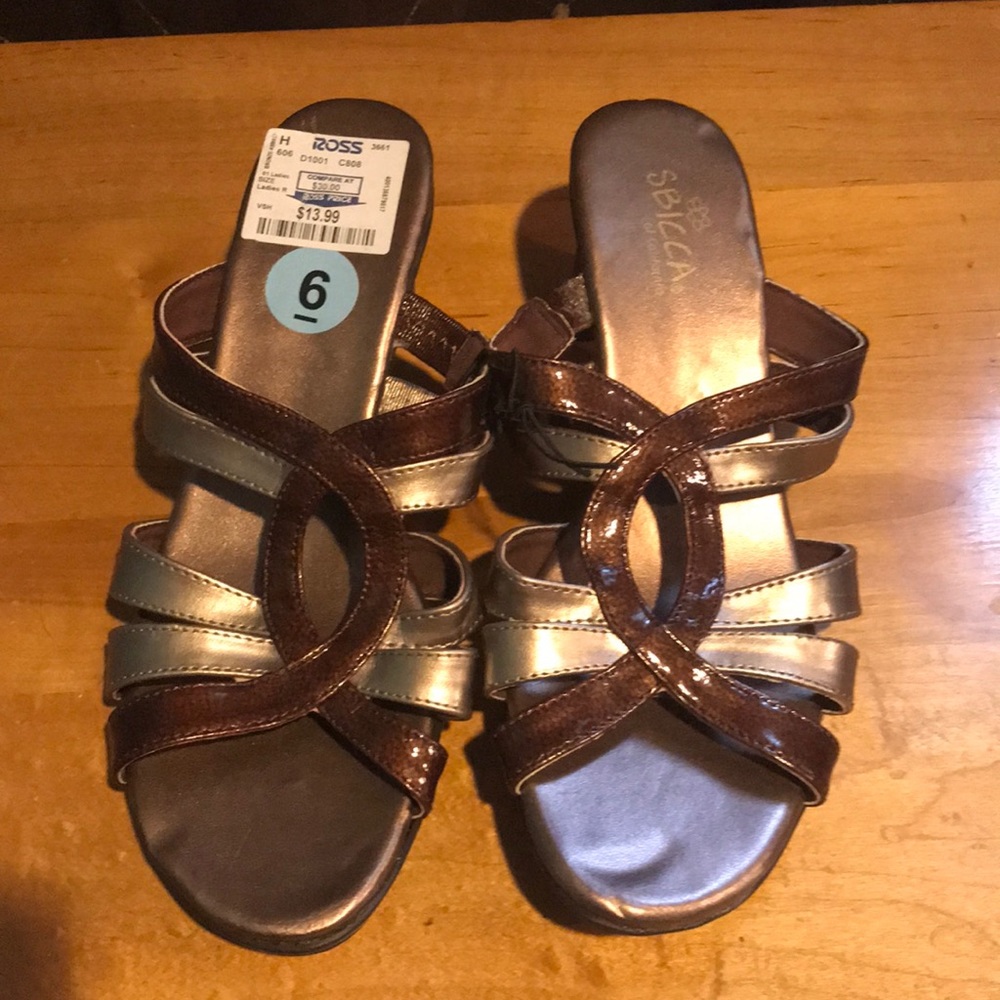 Sandals Sbicca size 6 never worn